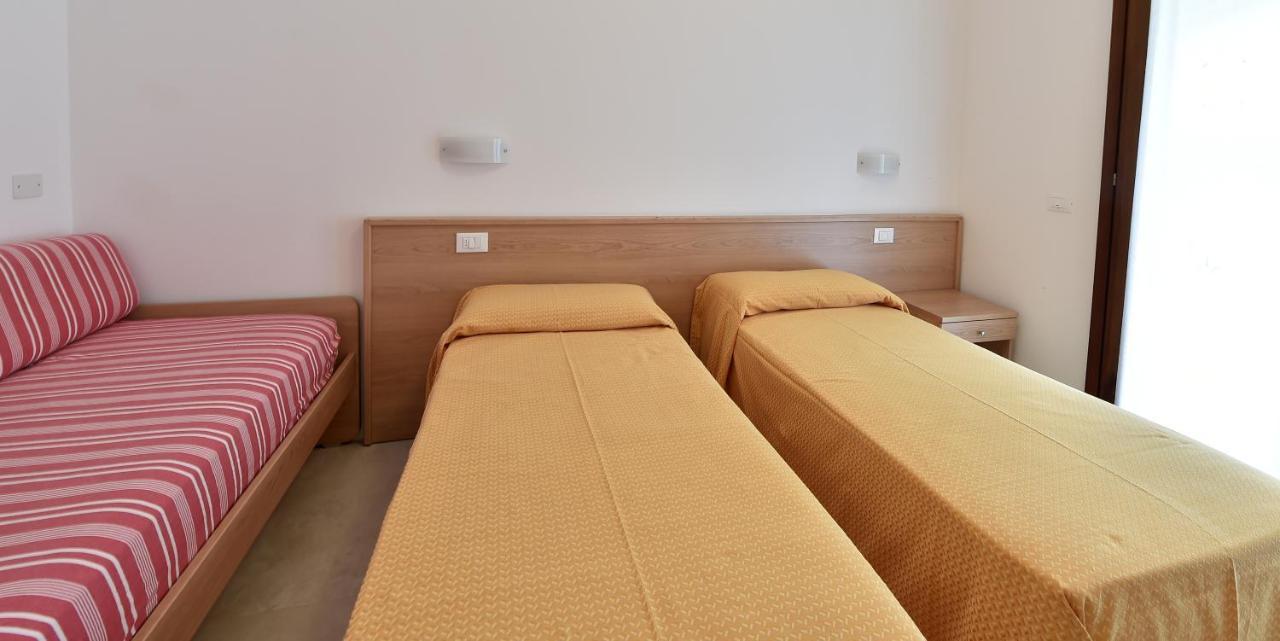 La Villa Elisabeth Lignano Sabbiadoro Ngoại thất bức ảnh